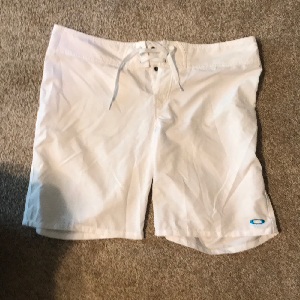 Oakley women’s board shorts